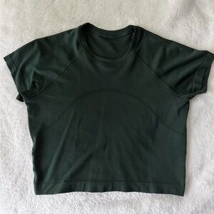 lululemon Swiftly Cropped Short Sleeve